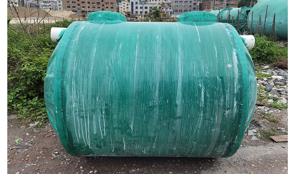 玻璃钢化粪池尺寸型号- -览表.jpg 玻璃钢化粪池尺寸型号- -览表.jpg